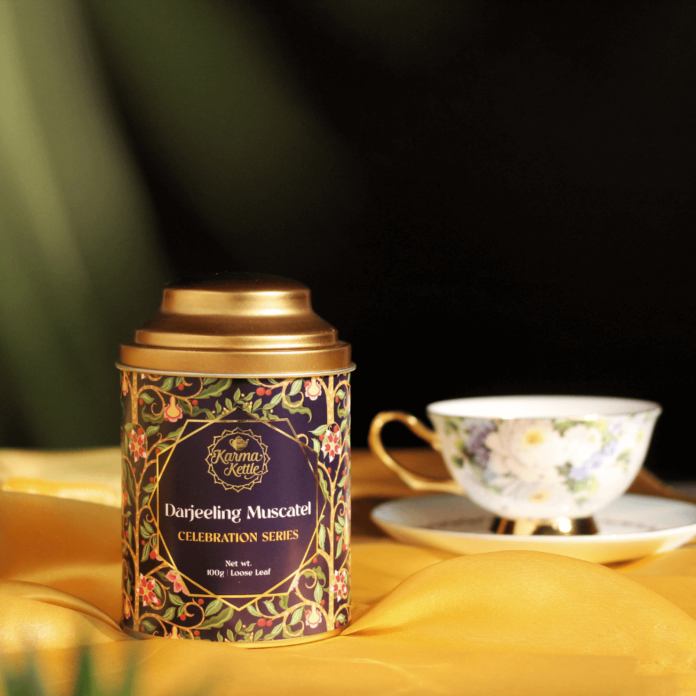 
                  
                    Load image into Gallery viewer, Darjeeling Muscatel tea
                  
                
