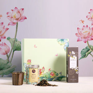 
                  
                    Load image into Gallery viewer, Karma Kettle x SOVA Limited Edition Gift Box
                  
                